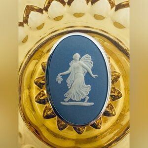 Vintage Signed Wedgwood Brooch/ Necklace Pendant